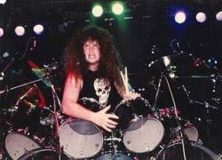 Exciter (CAN) : Line in Ottawa, Canada 1984